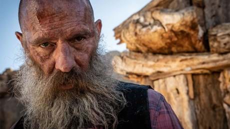 Neil Sandilands Is Freddy Greyling In Desert Rose S1 DSC6608
